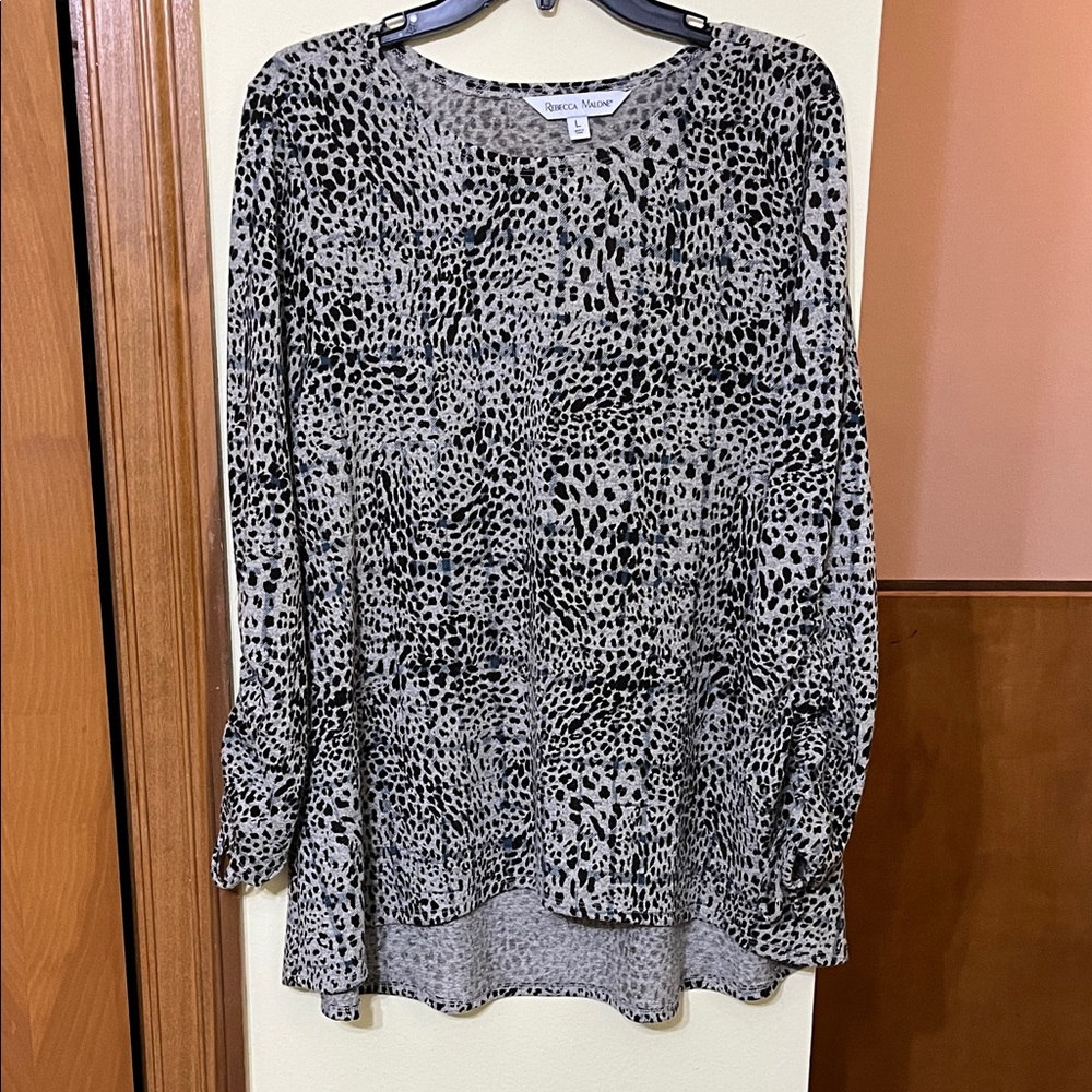 Chico's Monochrome Leopard Print Blouse